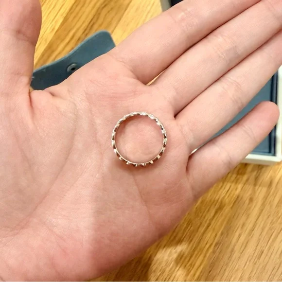 Fedoma Noa Ring - Picture 3 of 5